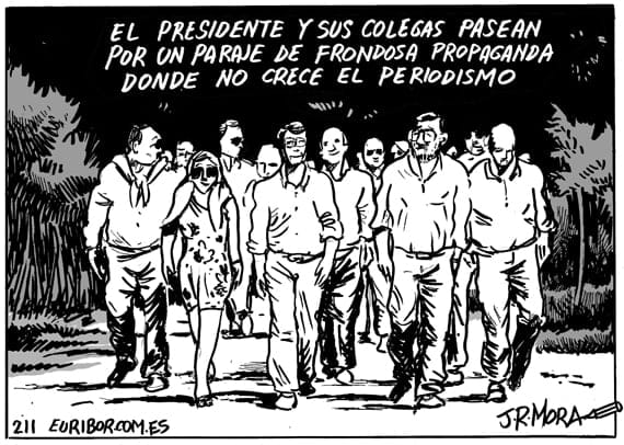 Sonrisas para la cámara, culos para el ciudadano Sonrisas para la cámara, culos para el ciudadano