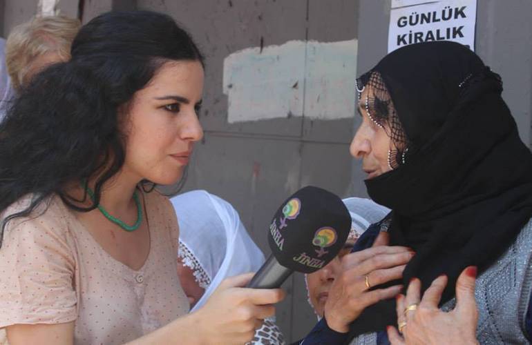 Journalist Zehra Dogan jailed for painting Nusaybin's destruction 10