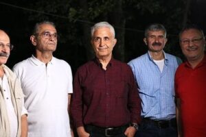 Turkish cartoonist Musa Kart and four of his colleagues at Cumhuriyet newspaper absolved