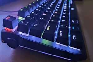 Drevo Blademaster TE，回到了机械键盘上