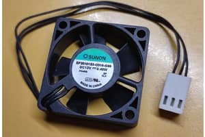 Remplacement des ventilateurs SUNON EF35101S2-Q010-G99